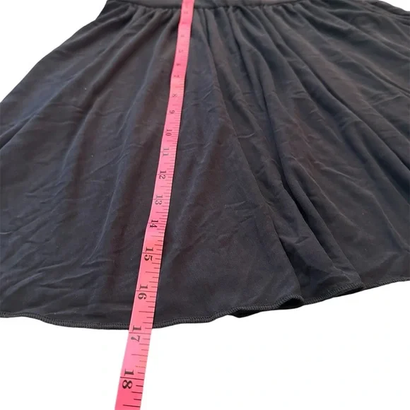 NWT! UO Dark Grey High Waisted Skater Skirt in size medium - Picture 5 of 6